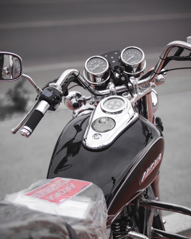 best cruiser bikes under 3 lakhs in India