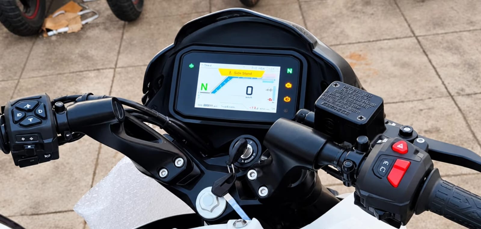 New Bajaj Pulsar NS200 2026: TFT Display, Quickshifter & Features
