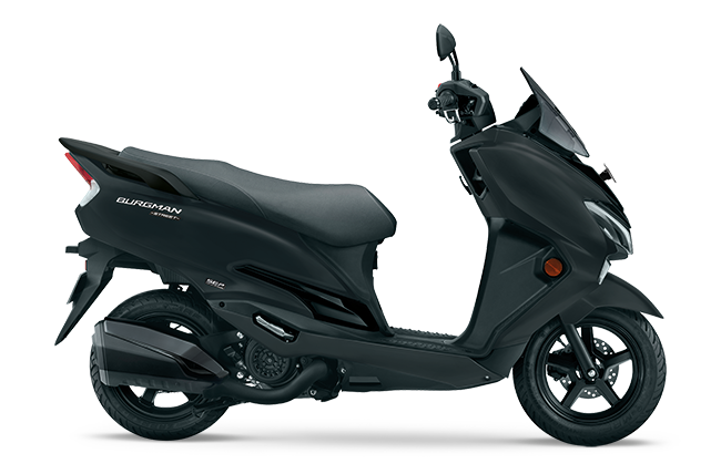Suzuki Burgman Street EX with windscreen